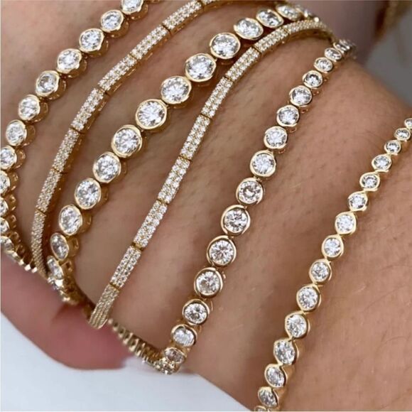 Bezel tennis bracelet A1182 - Picture 2 of 9